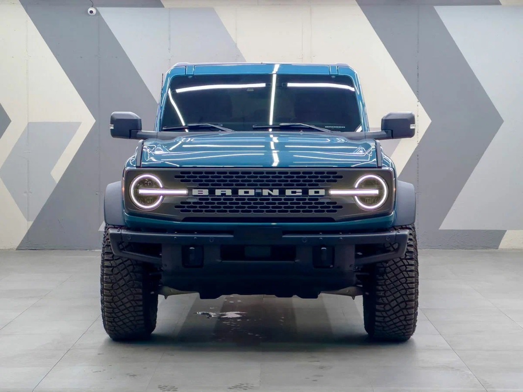 Ford, Bronco, 2022