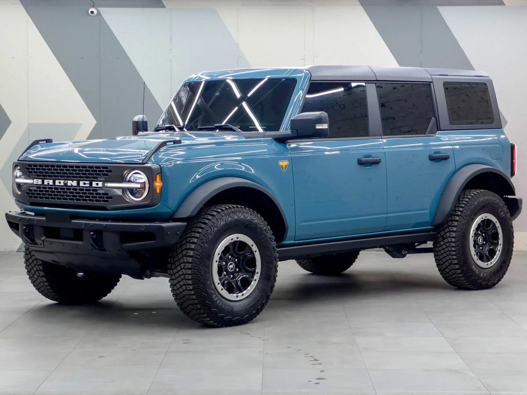 Ford, Bronco, 2022