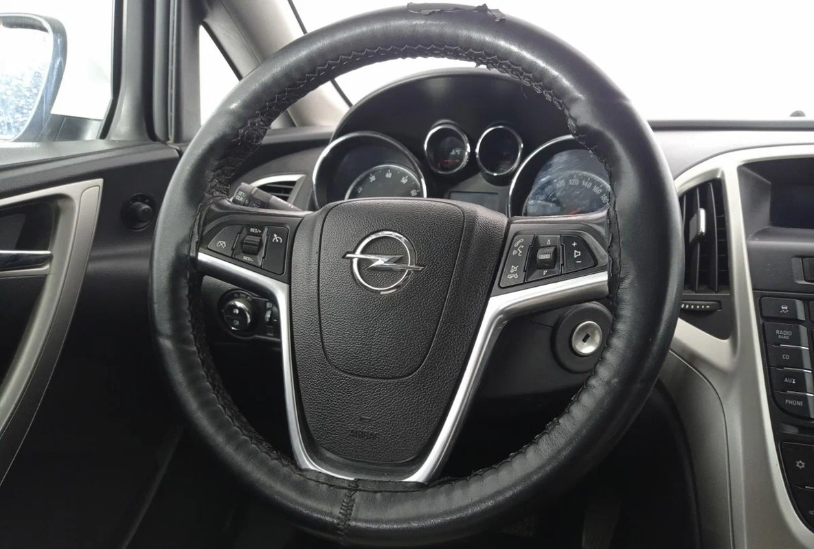 OPEL, 2023