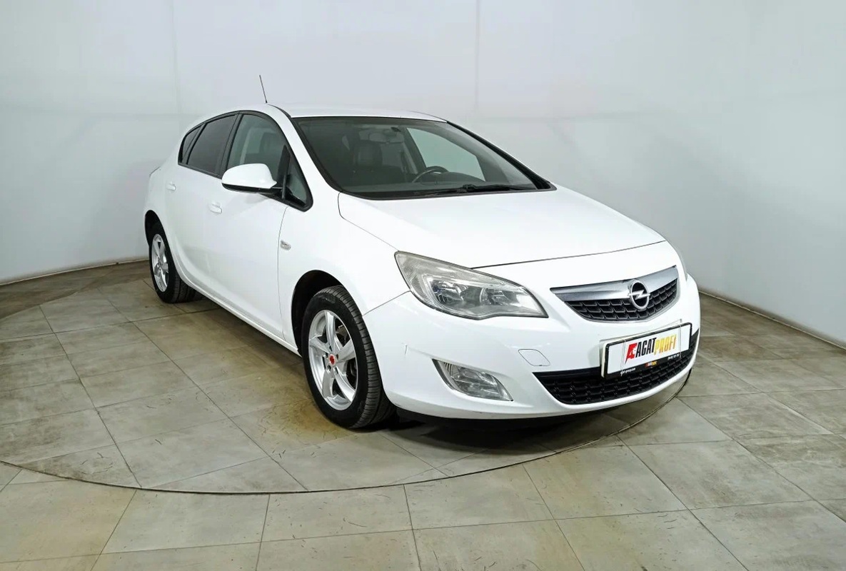 OPEL, 2023